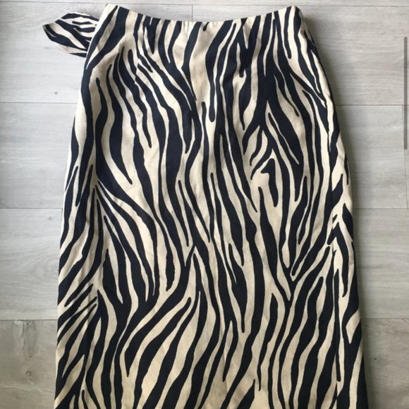 Sezane Black and Tan Zebra Print Midi Skirt - Picture 7 of 9